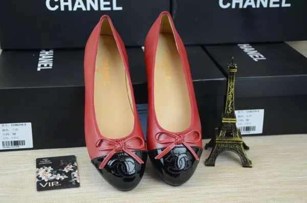 CHANEL Shallow mouth flat shoes Women--071